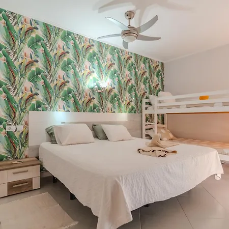 Greta Pool & Wifi & Gardenview & 24h Security Appartamento *