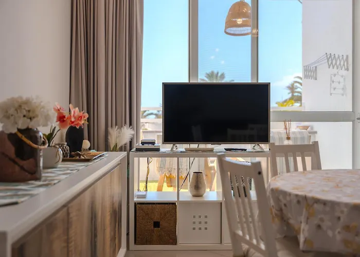 Appartamento Greta Pool & Wifi & Gardenview & 24h Security *